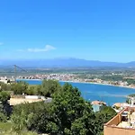 Beautiful Apartment With View